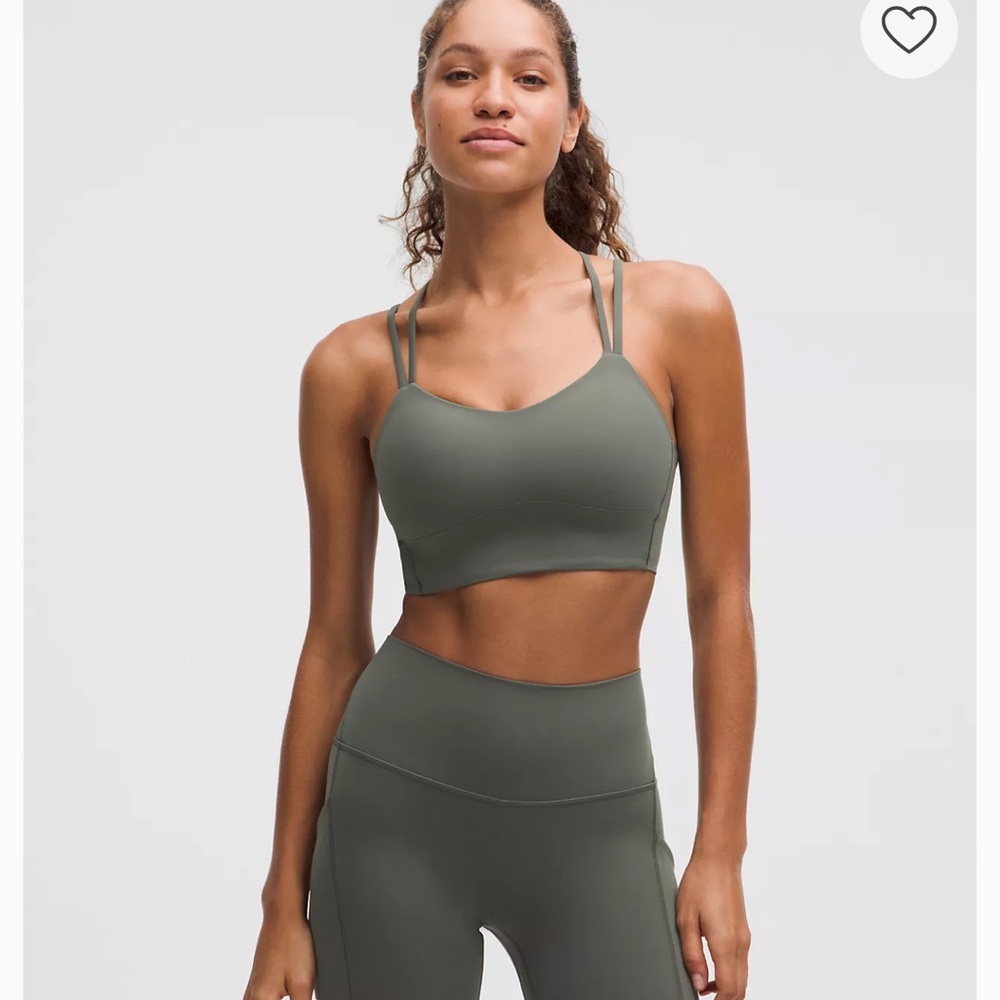 Lululemon Like a Cloud Bra Light Support in Smoked Spruce - size 6